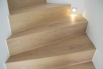 Betontreppe mit parkett verkleiden